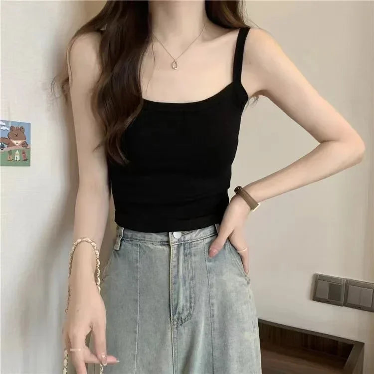 Crop top til kvinder – stilfuld og alsidig camisole til hverdagen