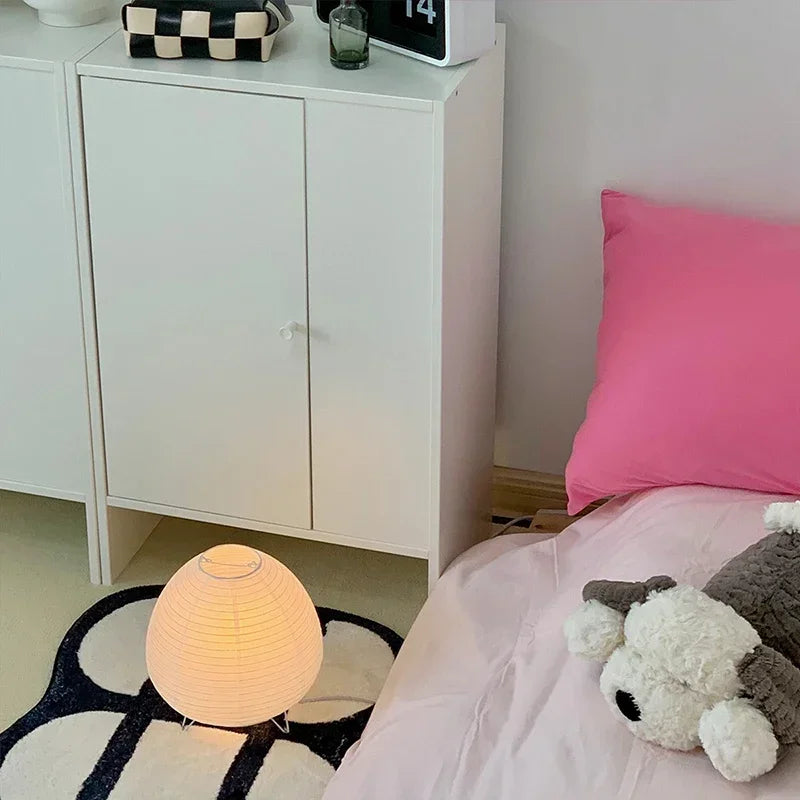 Japansk LED-bordlampe i rispapir til en hyggelig stemning