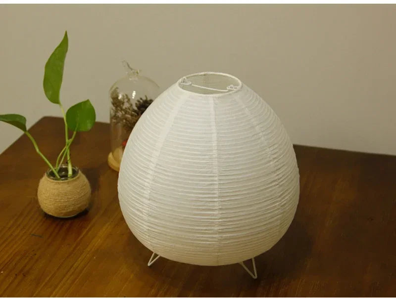 Japansk LED-bordlampe i rispapir til en hyggelig stemning