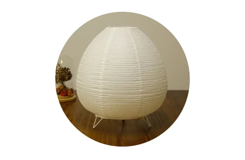 Japansk LED-bordlampe i rispapir til en hyggelig stemning