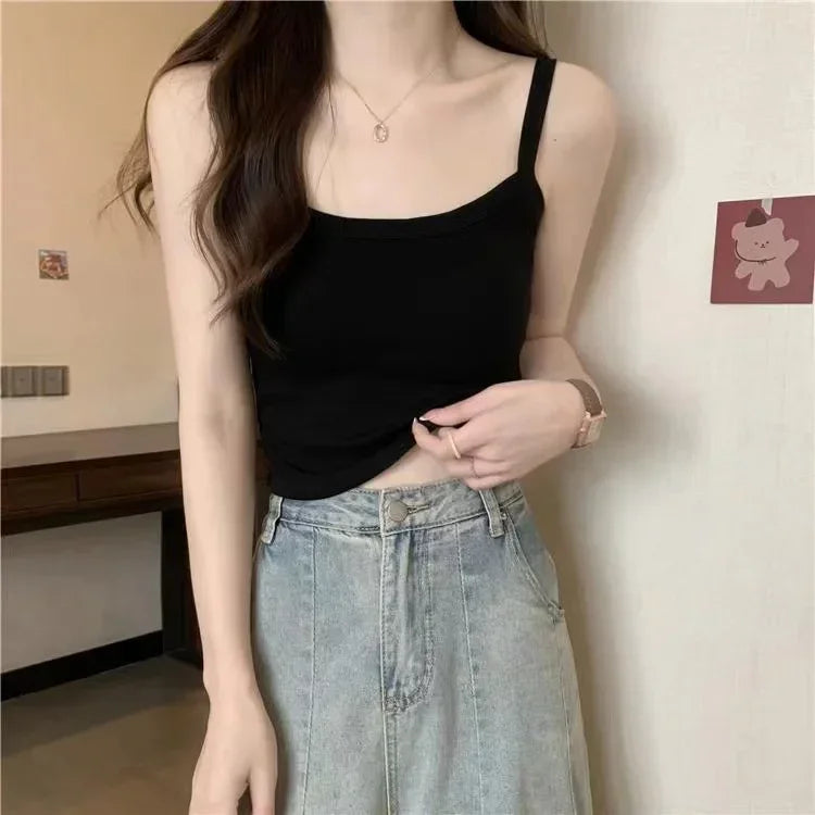 Crop top til kvinder – stilfuld og alsidig camisole til hverdagen