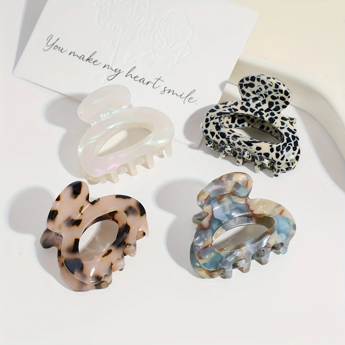 Elegant oval hårklemme til kvinder med sikker hold og stilfuldt design