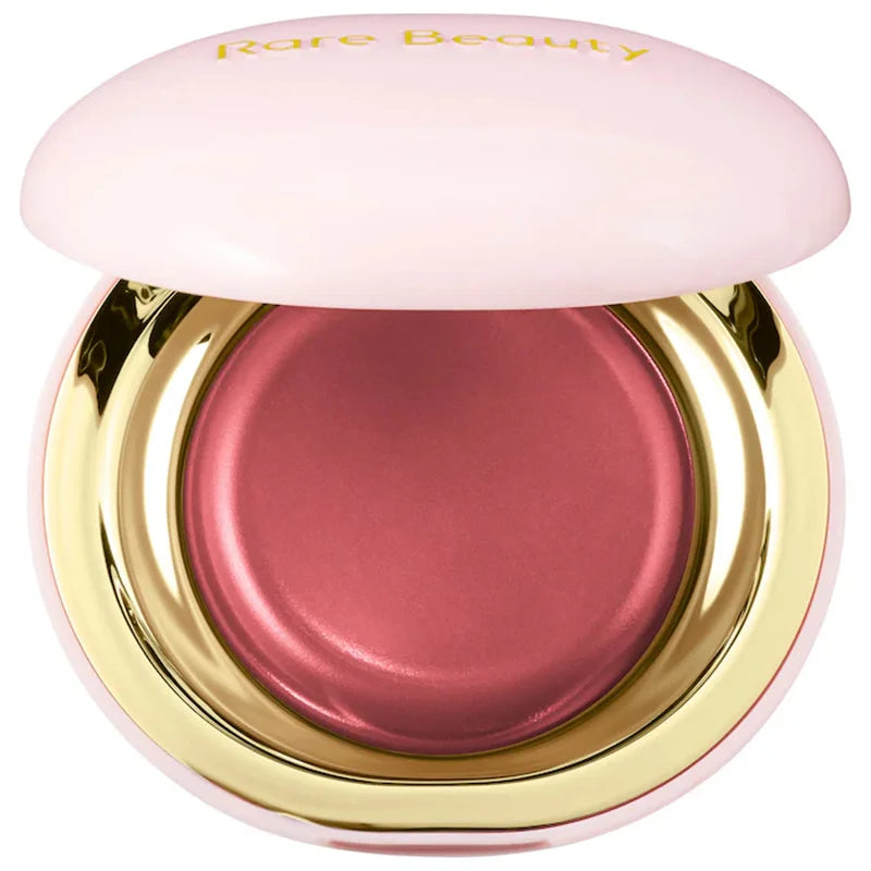 Matte blush-pudder med lang holdbarhed i en letvægtig og blød cushion-finish