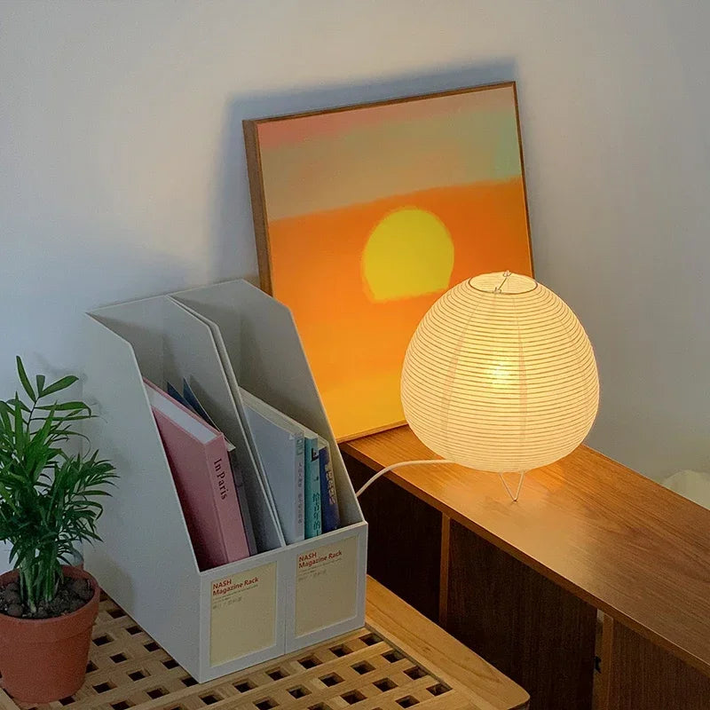 Japansk LED-bordlampe i rispapir til en hyggelig stemning