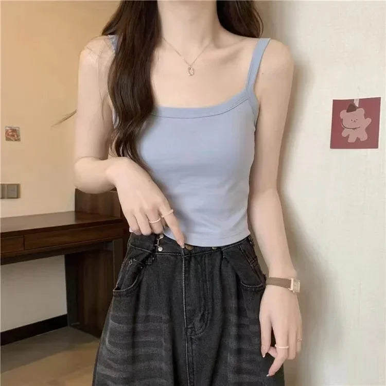Crop top til kvinder – stilfuld og alsidig camisole til hverdagen