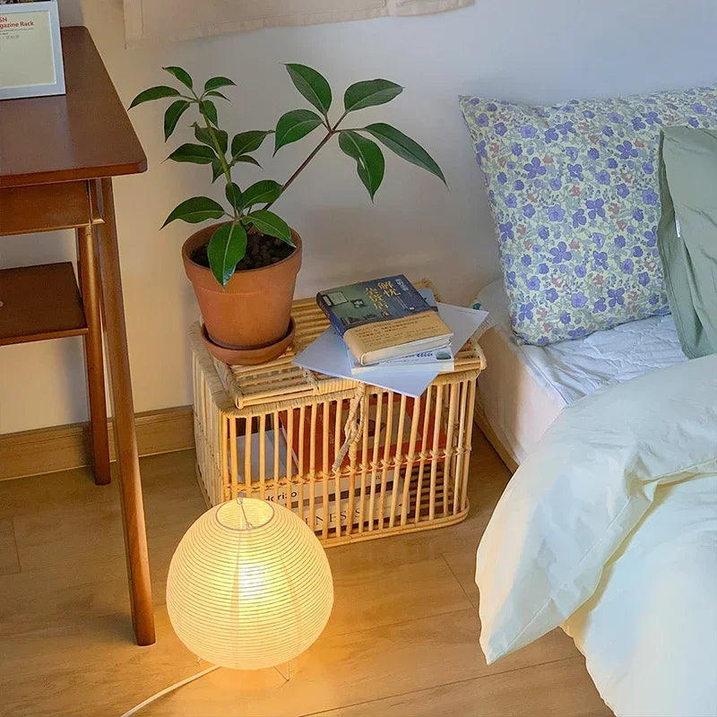 Japansk LED-bordlampe i rispapir til en hyggelig stemning