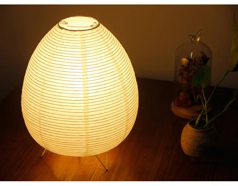 Japansk LED-bordlampe i rispapir til en hyggelig stemning